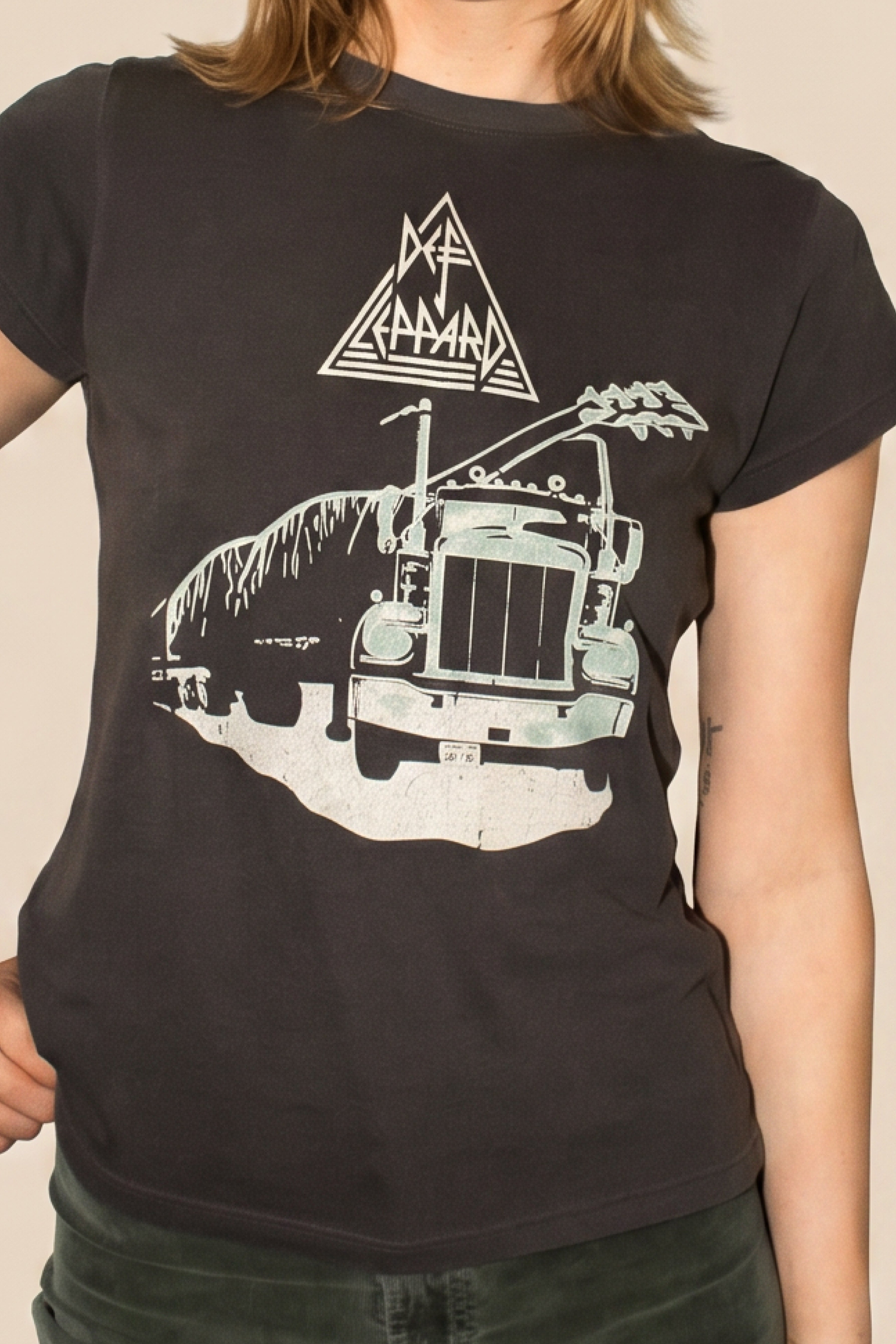 Deff Leppard Through the Night Tee
