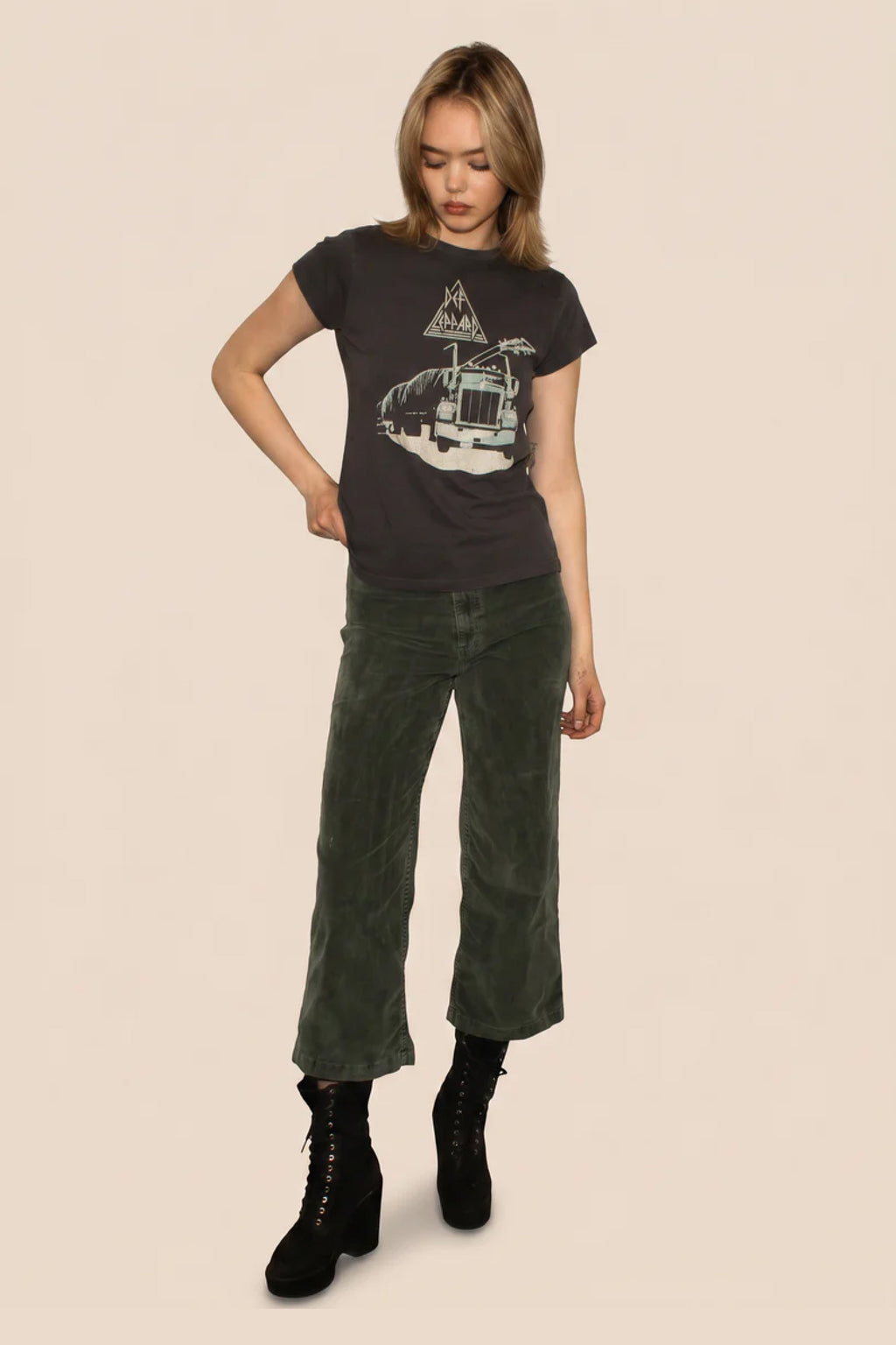 Deff Leppard Through the Night Tee